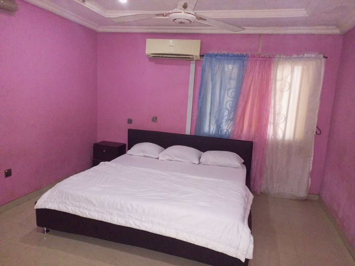 /web/uploads/116/De Villa Hotel and Suites/room-photos/Senior Suites (Non-smoking)/5.jpg